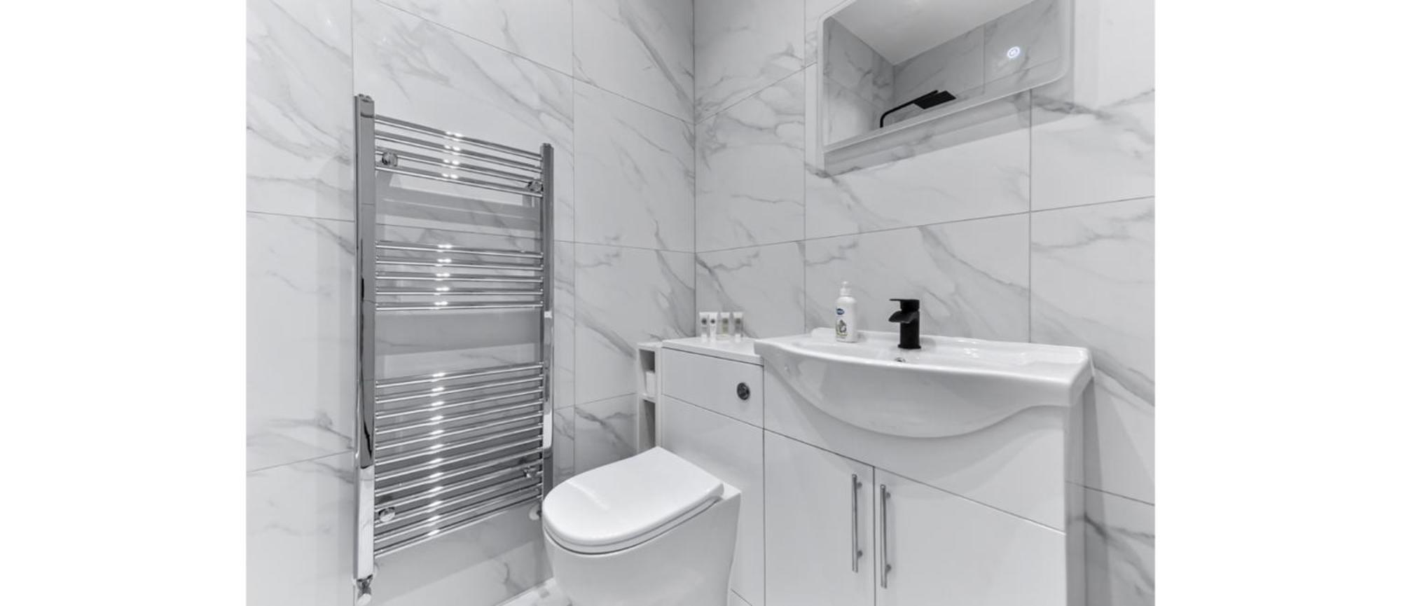 Huge, Brand-new Flat For Friends & Families! *
